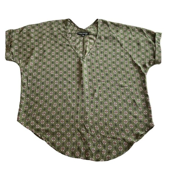 Living Doll Blouse V-Neck Short Cuffed Sleeve Green White Medallion Print Medium - Picture 6 of 8